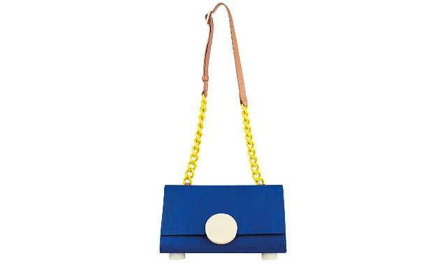 How to wear the new colour blocking trend with a minimal edge Matter Matters Pythagoras bag